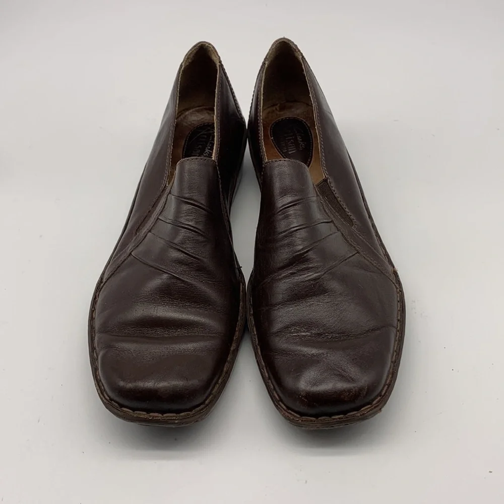 Clarks Artisan Brown Leather Loafers size 9.5M